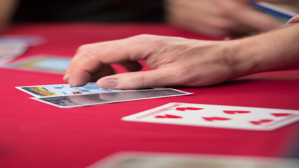 Jak wygląda zagrywka w brydżu?